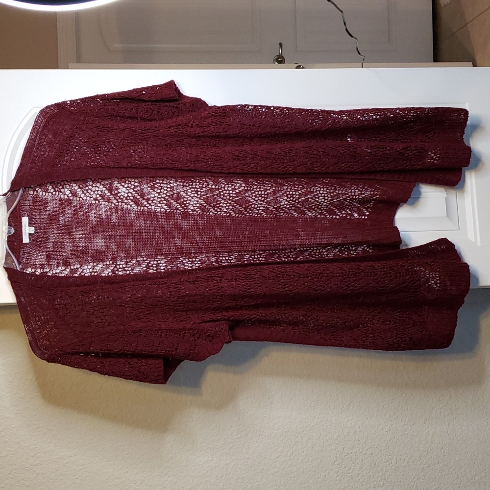 Maurices maroon lace short-sleeve cardigan size 3